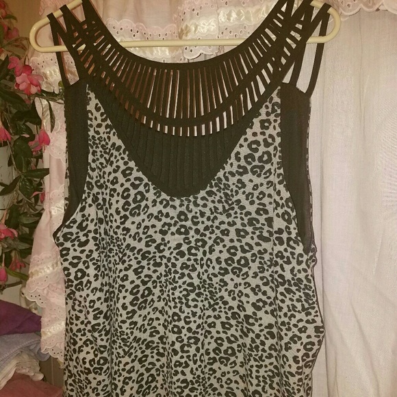 Maurices size 3 super sexy leopard tank top - Picture 3 of 4